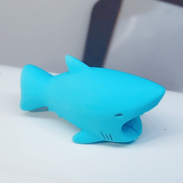 shark - 1pcs kawaii Cable Bite Animal iphone Protector Shaped Winder Dog Bite Phone Accessory Prank Toy Funny