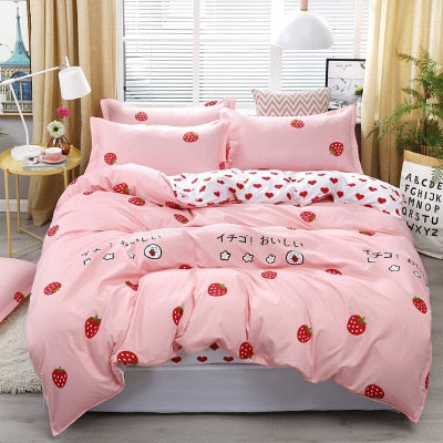 4pcs Pink Strawberry kawaii Bedding Set Luxury Queen Size Bed Sheets Children Quilt Soft Comforter Cotton Bedding Sets