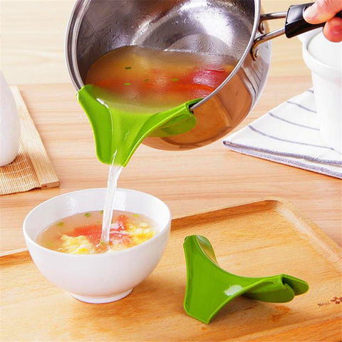[variant_title] - Pots Pans Rim Leak-proof Kitchen Silicone Funnel Kitchen Tools Color Random (green)